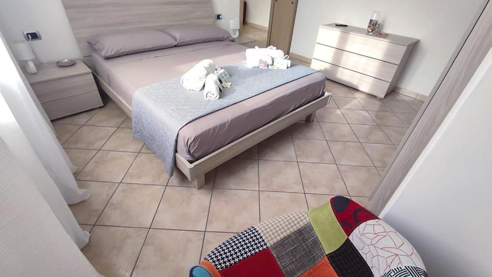 Chiara'S Home Μπρίντιζι Εξωτερικό φωτογραφία