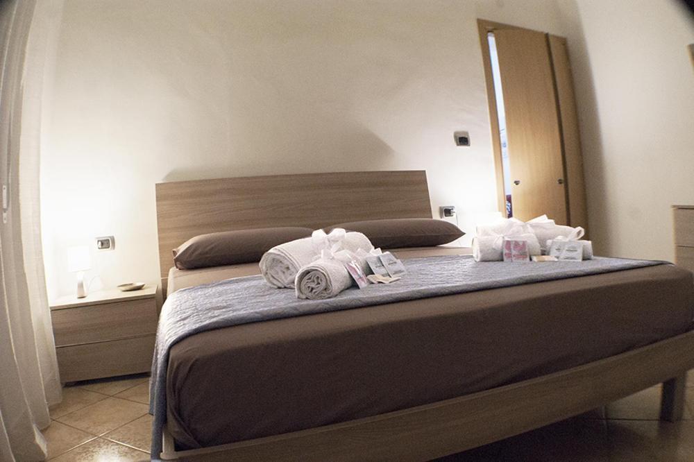 Chiara'S Home Μπρίντιζι Εξωτερικό φωτογραφία