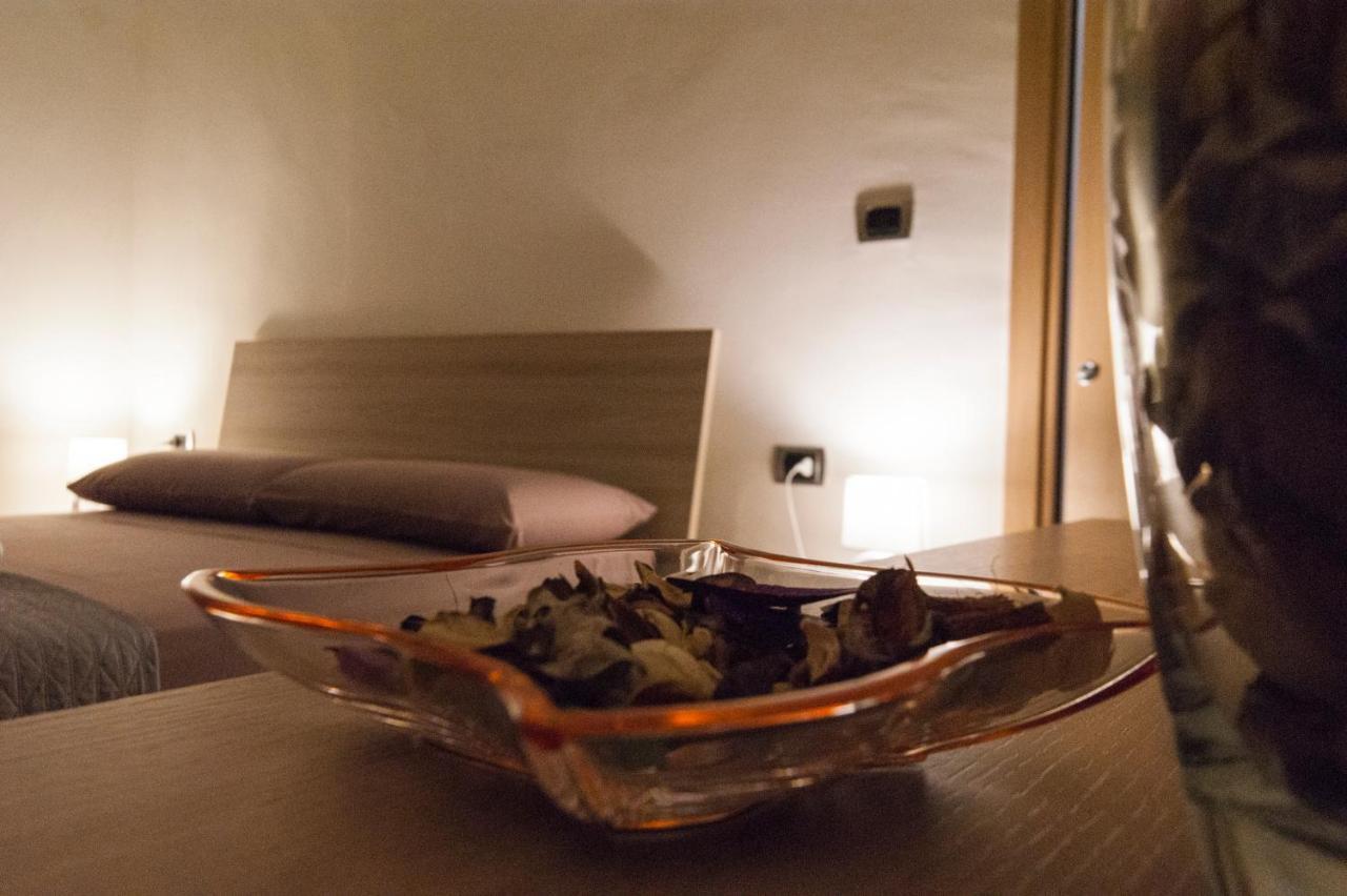 Chiara'S Home Μπρίντιζι Εξωτερικό φωτογραφία